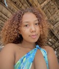 Rencontre Femme Madagascar à Toamasina : Synjunie, 22 ans